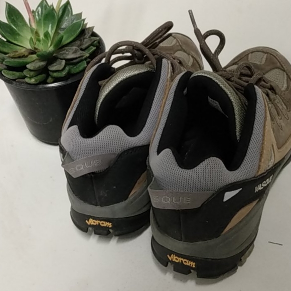 Vasque Vibram Sole Women's Hiking Shoes Size 9 - Picture 9 of 9